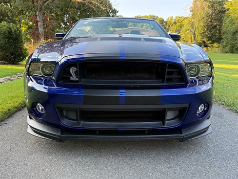 Used 2014 Ford Mustang Shelby GT500 w/ Equipment Group 821A RWD image 14