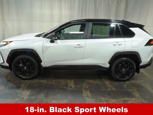 Used 2023 Toyota RAV4 XSE w/ XSE Grade Weather Package AWD/4WD image 8