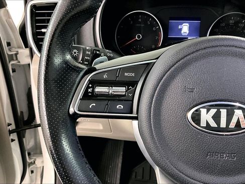 Used 2020 Kia Sportage S w/ S Premium Package image 11