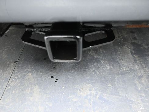 Used 2015 Toyota Sienna XLE image 42