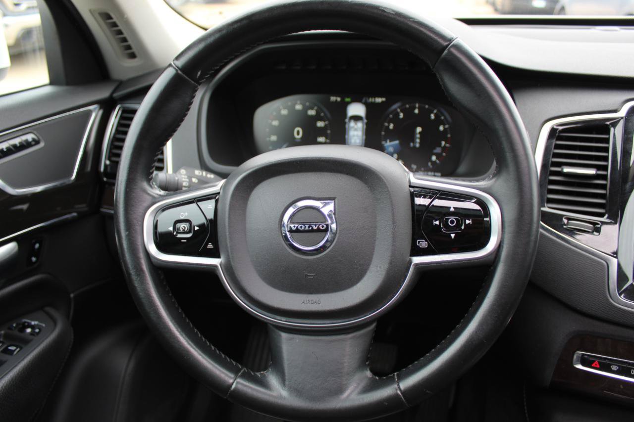 Used 2017 Volvo XC90 T6 Momentum AWD/4WD image 23