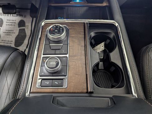 Certified 2020 Ford Expedition Platinum AWD/4WD image 27