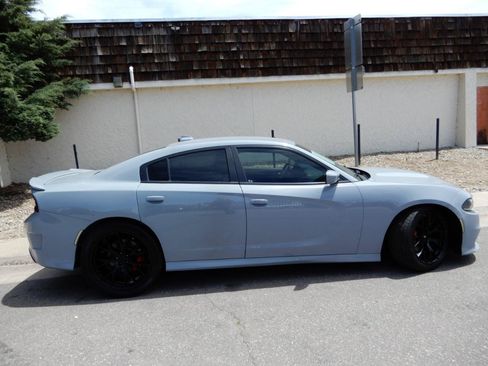 Used 2020 Dodge Charger R/T w/ Performance Handling Group RWD image 4