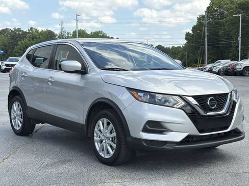Used 2022 Nissan Rogue Sport S FWD image 5