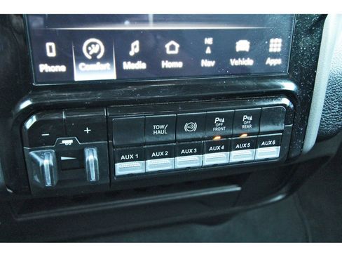 Used 2024 RAM 3500 Big Horn w/ Night Edition image 29