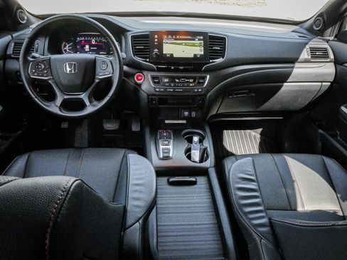 Used 2023 Honda Passport TrailSport image 28