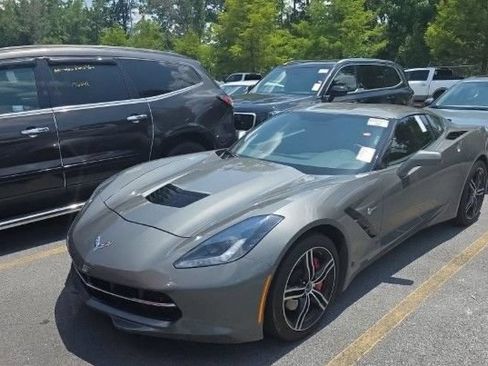 Used 2016 Chevrolet Corvette Stingray Coupe RWD image 1