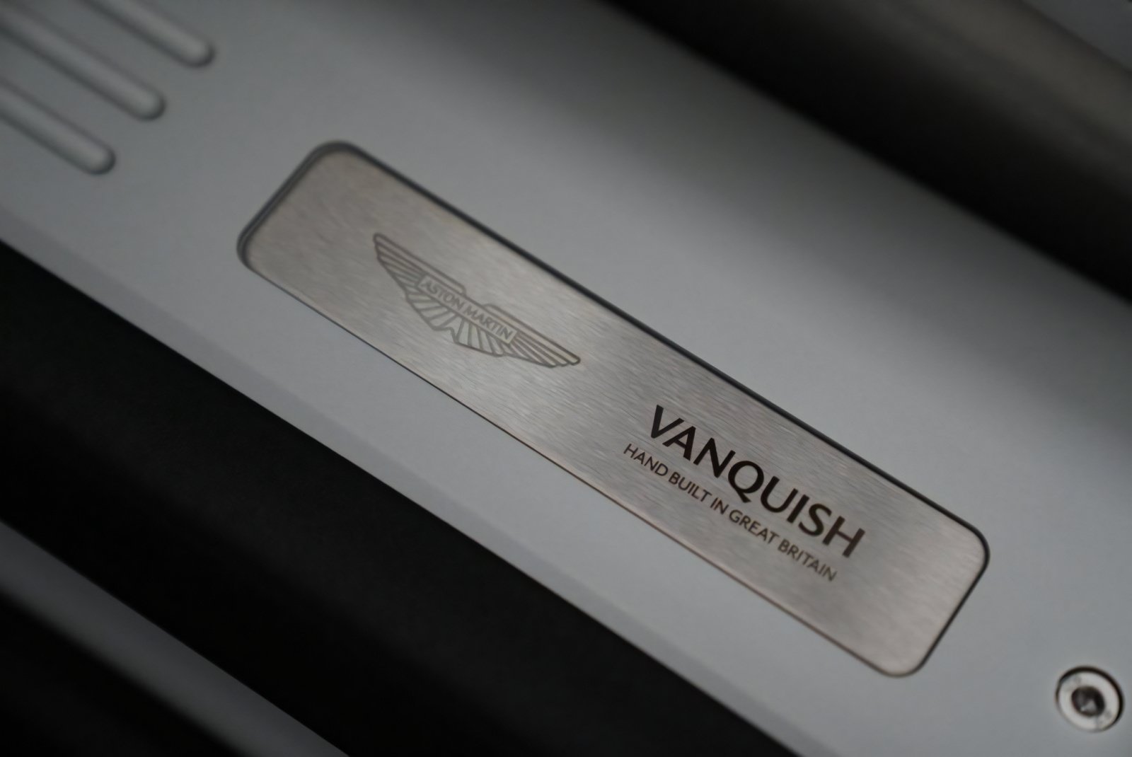 New 2026 Aston Martin Vanquish Convertible RWD image 9