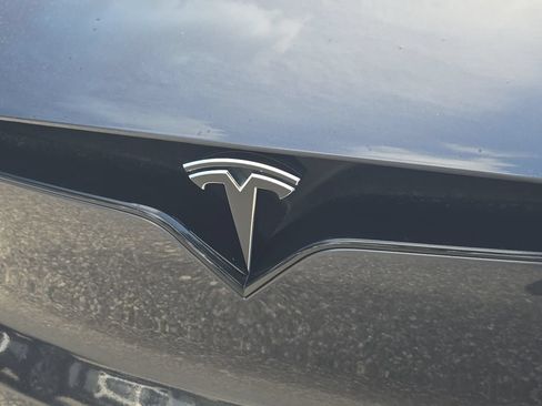 Used 2024 Tesla Model X Plaid AWD/4WD image 30
