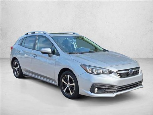 Used 2022 Subaru Impreza 2.0i Premium AWD/4WD image 3