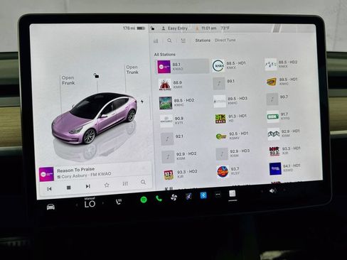 Used 2023 Tesla Model 3 Standard Range RWD image 19