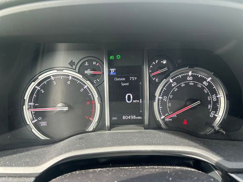 Used 2020 Toyota 4Runner Venture w/ Moonroof Package AWD/4WD image 44