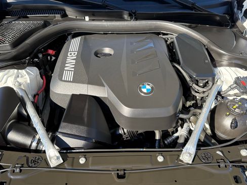 Used 2026 BMW 530i w/ M Sport Package image 31