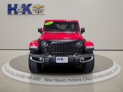 Used 2018 Jeep Wrangler Unlimited Sahara w/ Uconnect 4C Nav & Sound Group