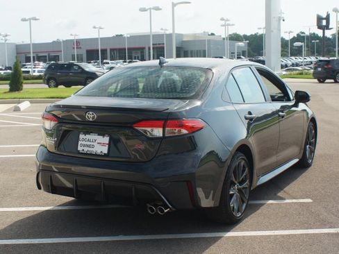 Certified 2025 Toyota Corolla SE FWD image 19