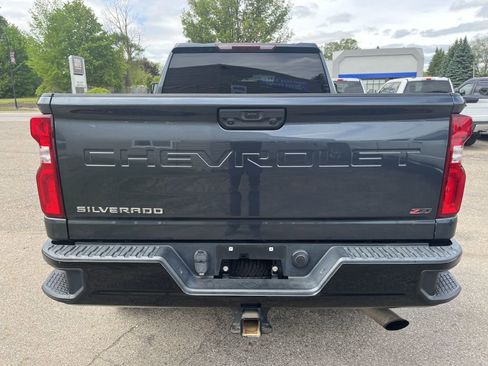 Used 2020 Chevrolet Silverado 2500 Custom w/ Custom Value Package AWD/4WD image 7