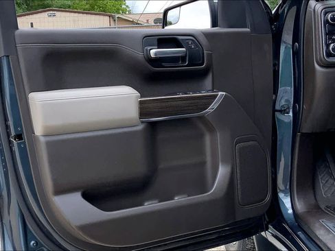 Used 2020 Chevrolet Silverado 1500 LT w/ Texas Edition RWD image 21