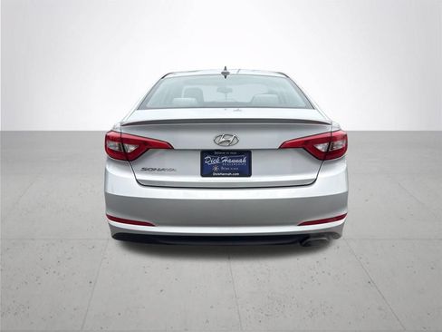 Used 2016 Hyundai Sonata SE FWD image 7