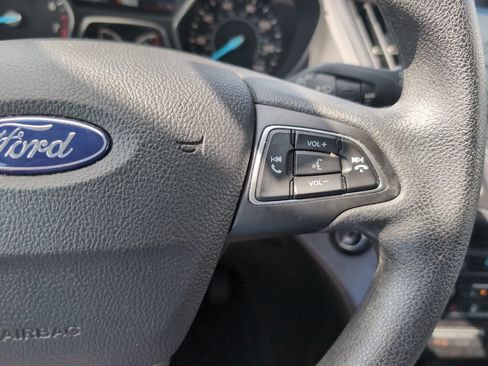 Used 2019 Ford Escape SE AWD/4WD image 15