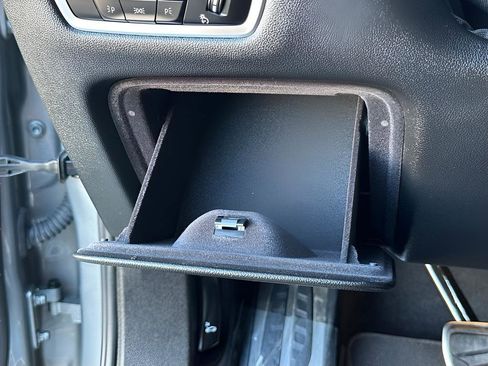 Used 2023 BMW X7 M60i w/ Executive Package image 46