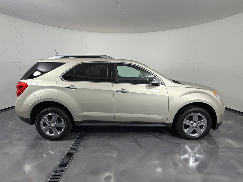 Used 2015 Chevrolet Equinox LTZ FWD image 4