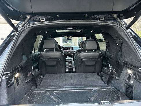Used 2019 BMW X7 xDrive50i w/ M Sport Package image 16