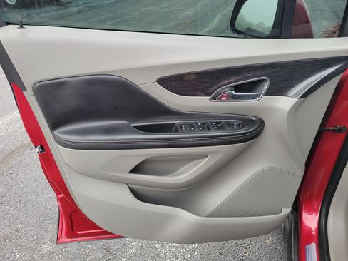Used 2014 Buick Encore Leather FWD image 21