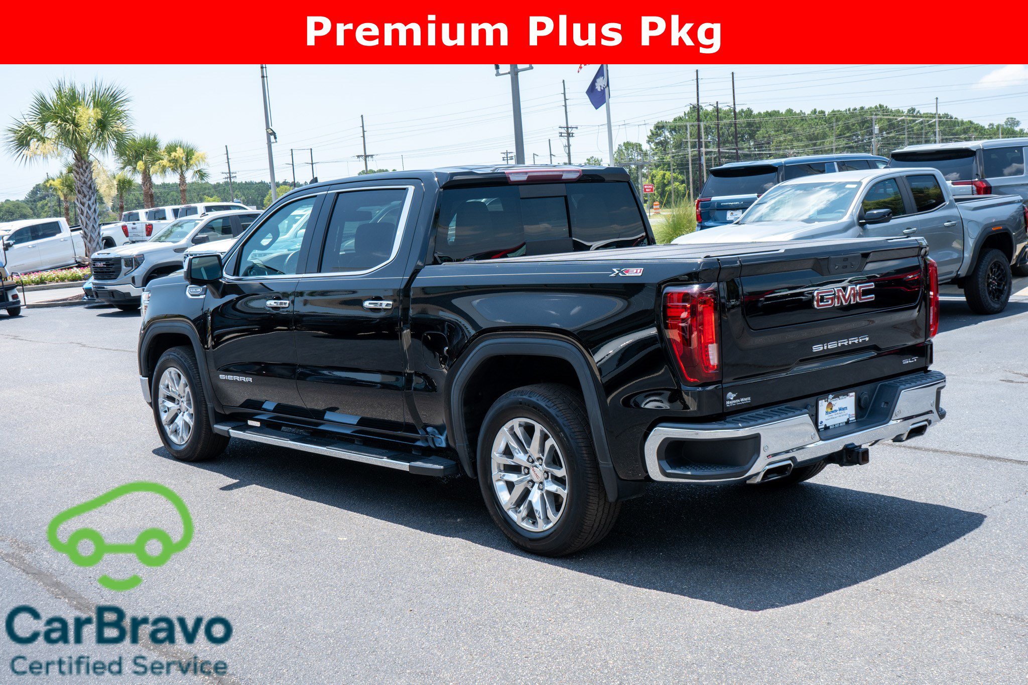 Used 2021 GMC Sierra 1500 SLT w/ SLT Premium Plus Package AWD/4WD image 5