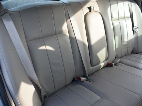 Used 2011 Mercury Grand Marquis LS image 21