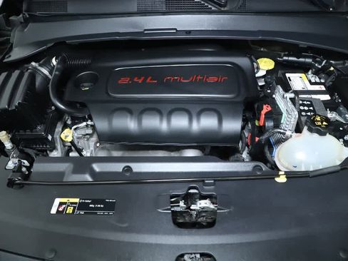 Used 2022 Jeep Compass Latitude image 33