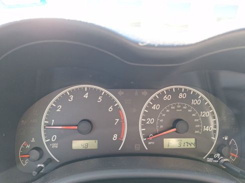 Used 2012 Toyota Corolla LE image 16