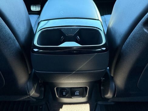 Used 2025 Kia Telluride SX Prestige X-Line image 15