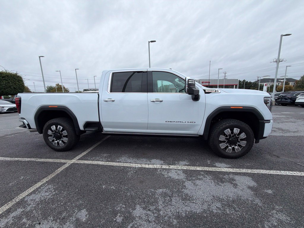 Used 2026 GMC Sierra 2500 Denali w/ Denali Reserve Package AWD/4WD image 5