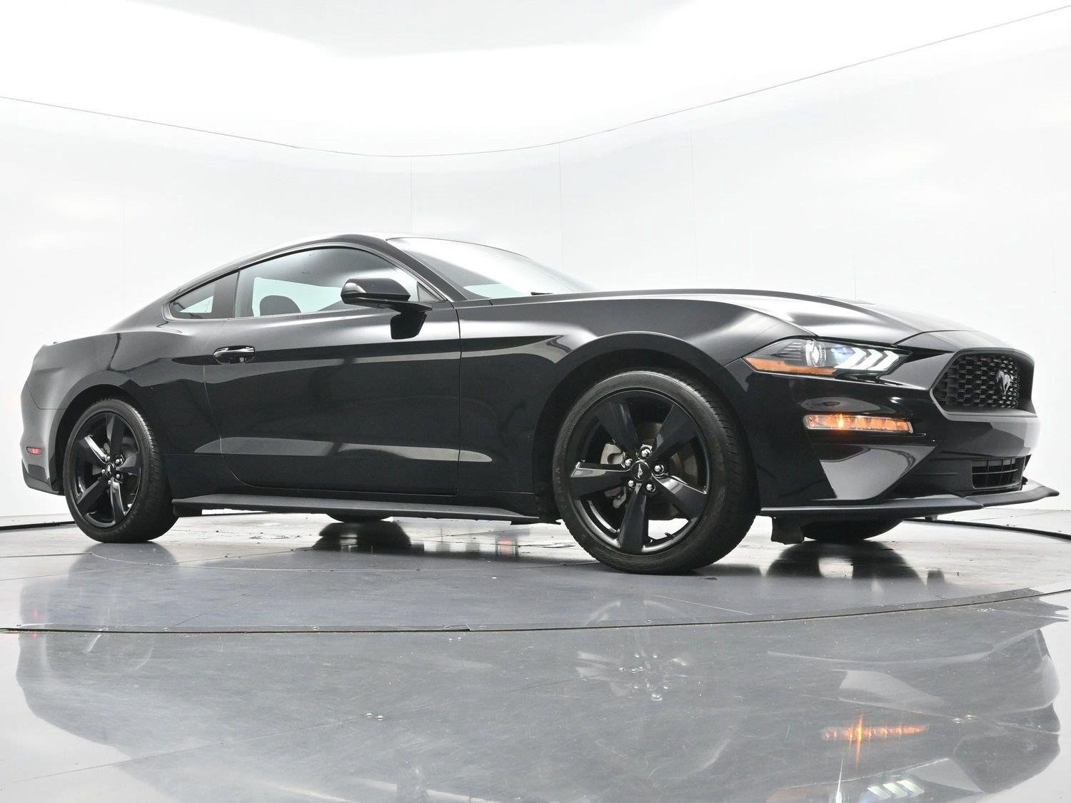 Used 2022 Ford Mustang Coupe w/ Equipment Group 101A RWD image 37