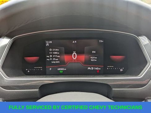 Used 2022 Volkswagen Tiguan SE R-Line image 20