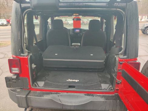 Used 2014 Jeep Wrangler Sport AWD/4WD image 14