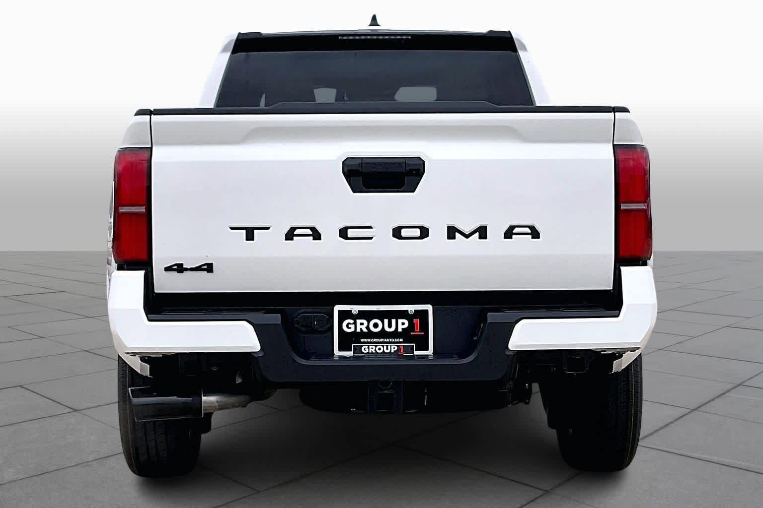 Certified 2026 Toyota Tacoma SR5 AWD/4WD image 4