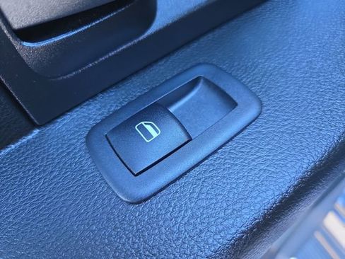 Used 2021 RAM 2500 Tradesman image 10