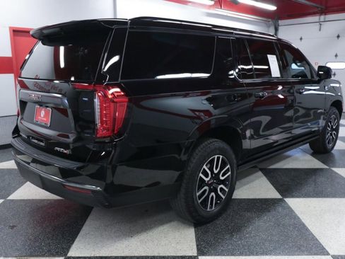 Used 2023 GMC Yukon XL AT4 w/ AT4 Premium Plus Package image 7