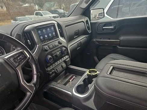 Used 2019 Chevrolet Silverado 1500 LT Trail Boss image 4