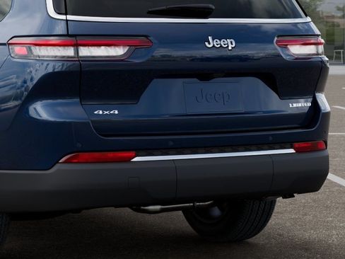 New 2026 Jeep Grand Cherokee L Limited AWD/4WD image 13