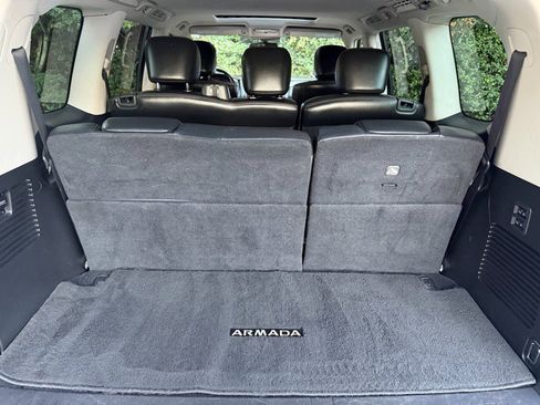 Used 2019 Nissan Armada SL w/ Premium Package image 7