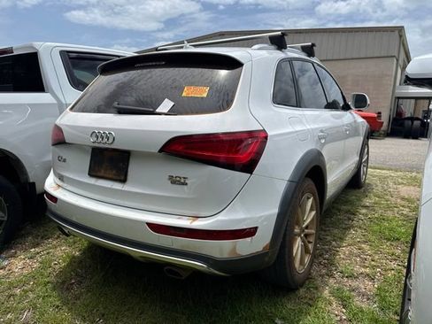 Used 2017 Audi Q5 2.0T Premium Plus w/ Technology Package AWD/4WD image 9