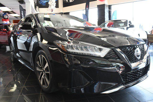 Used 2020 Nissan Maxima 3.5 SV w/ Floor Mat Group FWD image 3