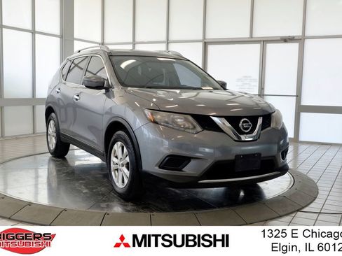Used 2016 Nissan Rogue SV image 1