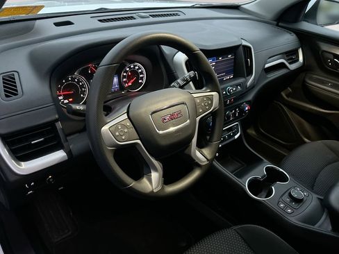 Used 2024 GMC Terrain SLE w/ Driver Convenience Package AWD/4WD image 10