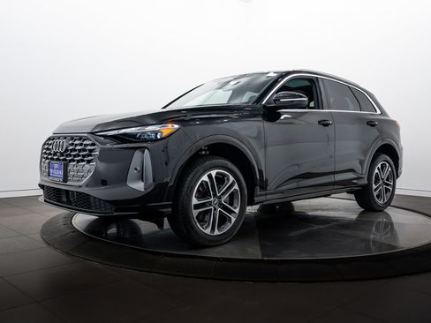 Used 2025 Audi Q5 Premium w/ Convenience Package AWD/4WD image 6
