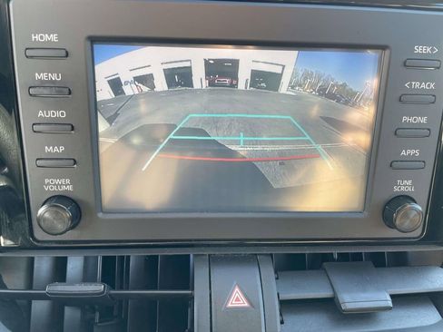 Used 2019 Toyota RAV4 XLE image 39