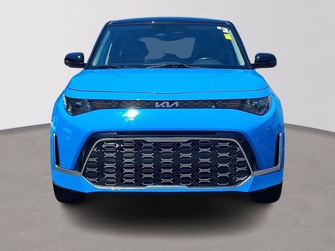 Used 2023 Kia Soul GT-Line FWD image 2