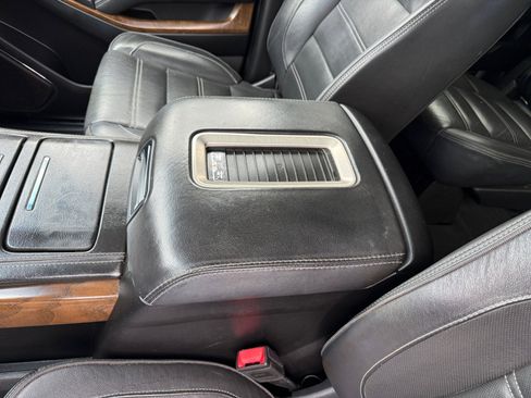 Used 2019 GMC Yukon XL Denali image 14